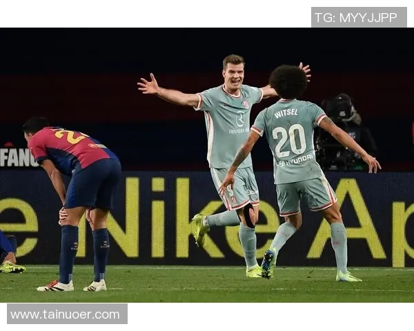 友谊赛精彩对决马竞与曼城战成平局乌龙球成比赛焦点