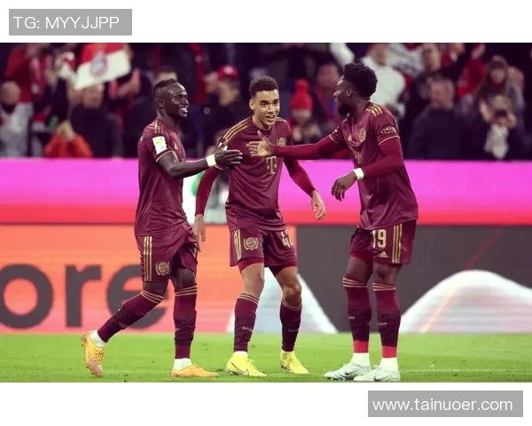 德甲精彩对决里昂逆转拜仁上演帽子戏法引爆全场激情