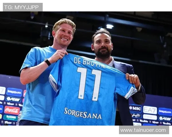 曼联友谊赛大胜那不勒斯四球狂潮帽子戏法点燃全场激情