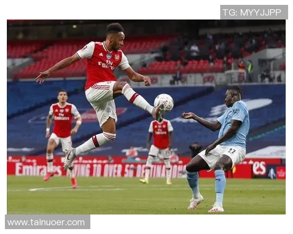 足总杯激战阿森纳与切尔西握手言和帽子戏法点燃全场激情 足总杯激战阿森纳与切尔西握手言和帽子戏法点燃全场激情