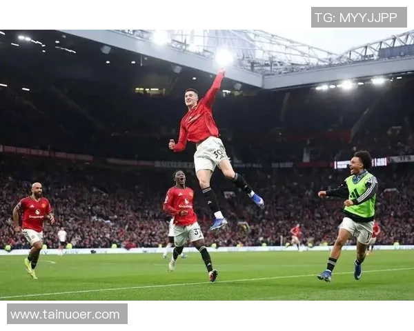 英超精彩对决本菲卡小胜曼联点球大战引发全场热烈反响战术分析揭秘