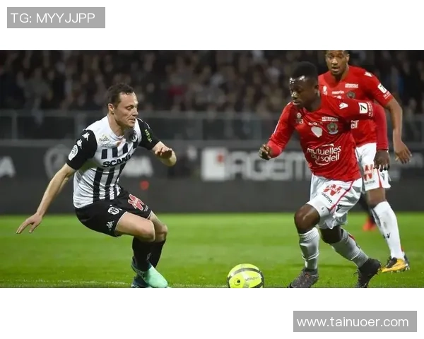 热刺逆袭巴黎圣日耳曼足总杯点球大战引发全场狂欢 热刺逆袭巴黎圣日耳曼足总杯点球大战引发全场狂欢